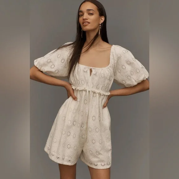 Pilcro Puff-Sleeve Eyelet Romper size small - Picture 5 of 10